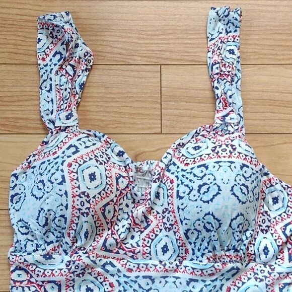 American Rag Cie Red White and Blue Mosaic Smocked Dress Size Medium - Picture 5 of 11